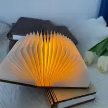 Luminária Livro LED que Transforma Seu Ambiente com Estilo Único